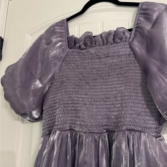 Purple satin square neckline Maxi dress - Picture 3 of 3